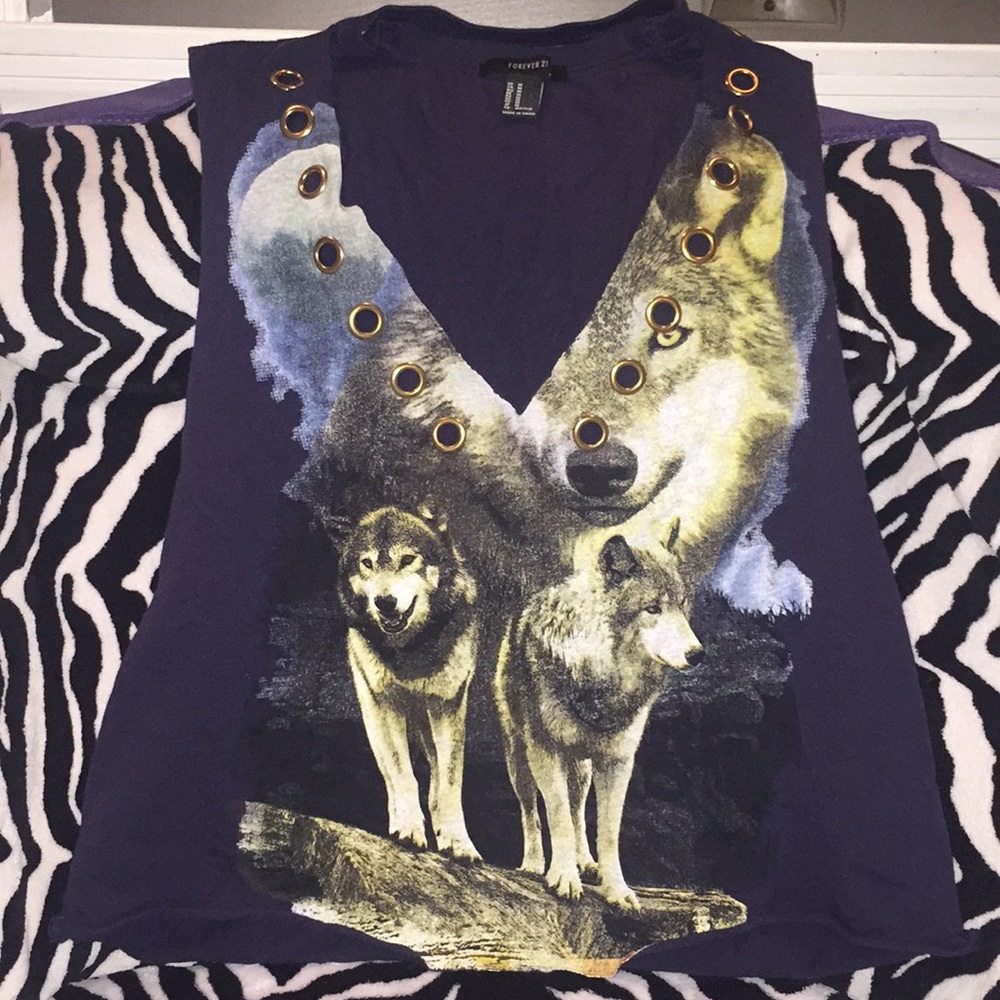 Forever 21 wolf choker tank top